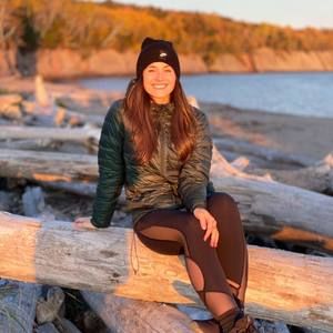 Meet your Posher, Mienoé